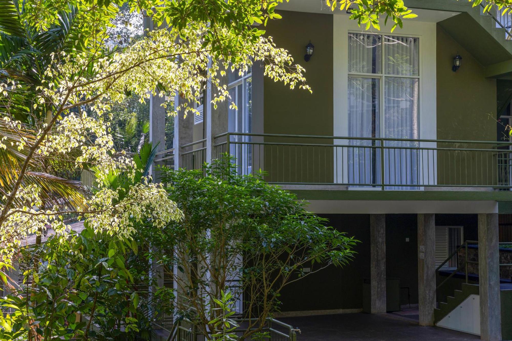 Greenwood Edge Kandy Exterior photo