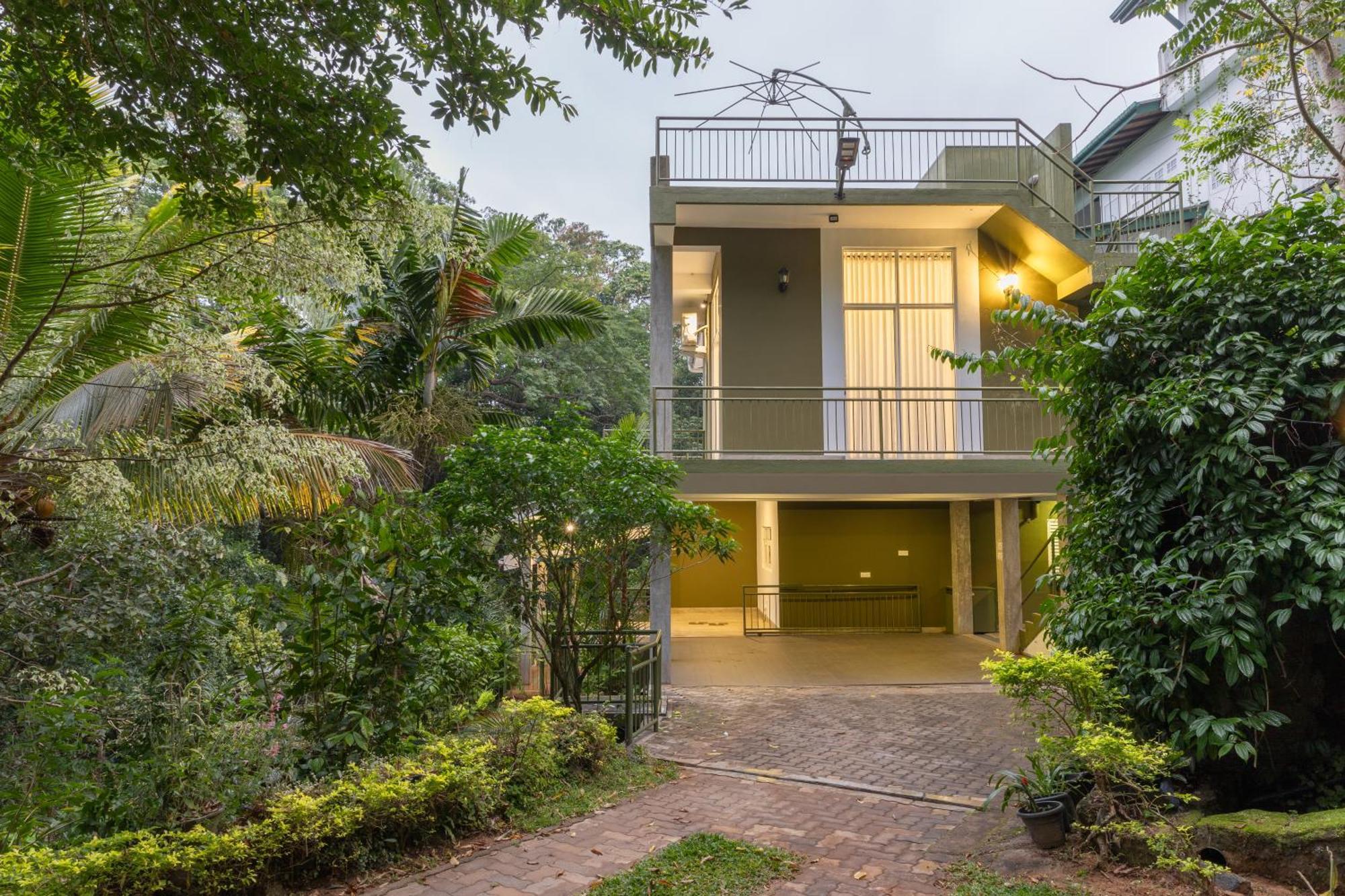 Greenwood Edge Kandy Exterior photo
