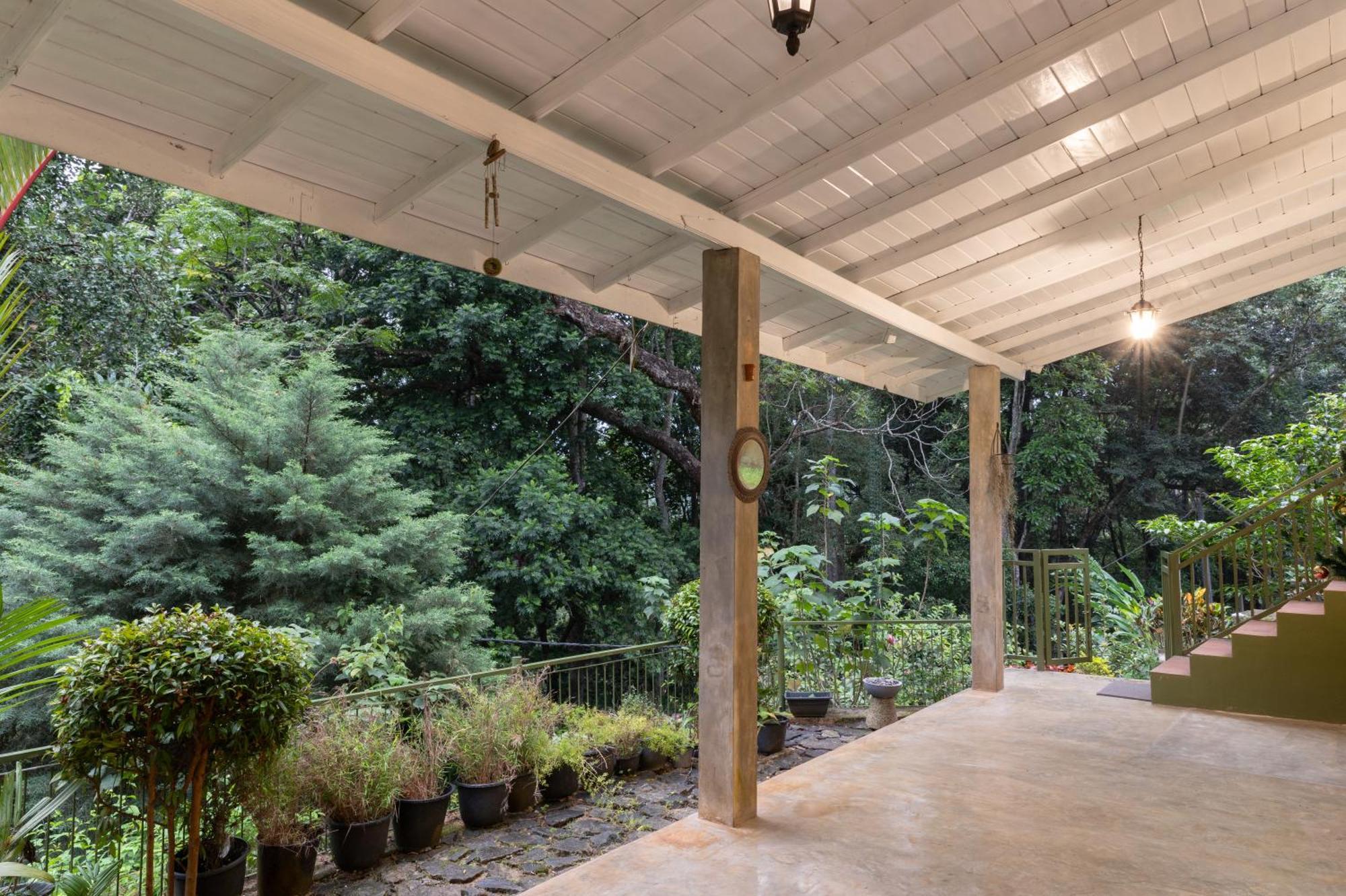 Greenwood Edge Kandy Exterior photo